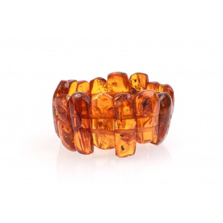 Antiquarian amber bracelet