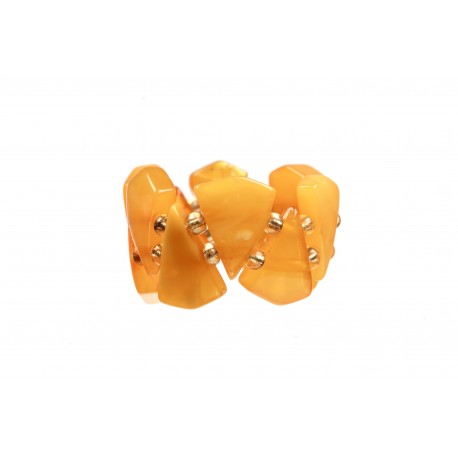 Yellow amber ring