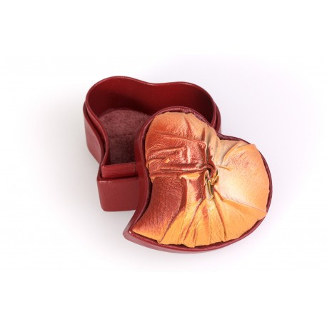 Natural leather box "The Heart"