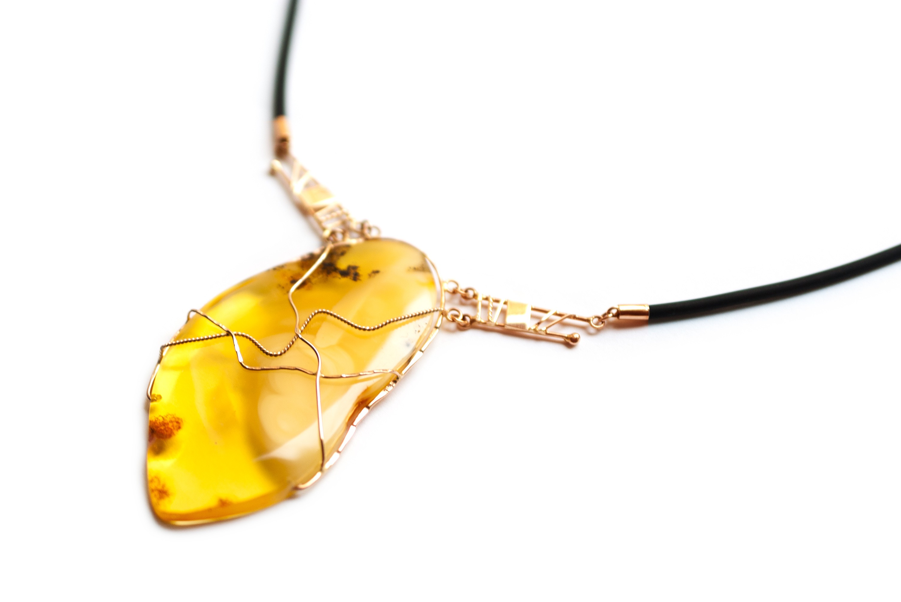 Amber sales gold pendant