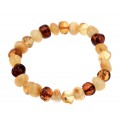 Bracelet of irregularly-shaped amber pieces 