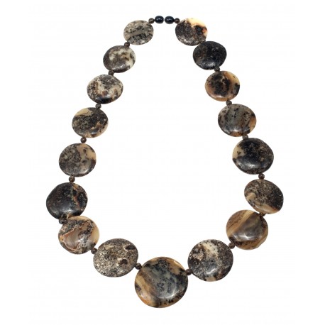 Necklace with black amber