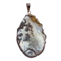 Gold pendant with amber